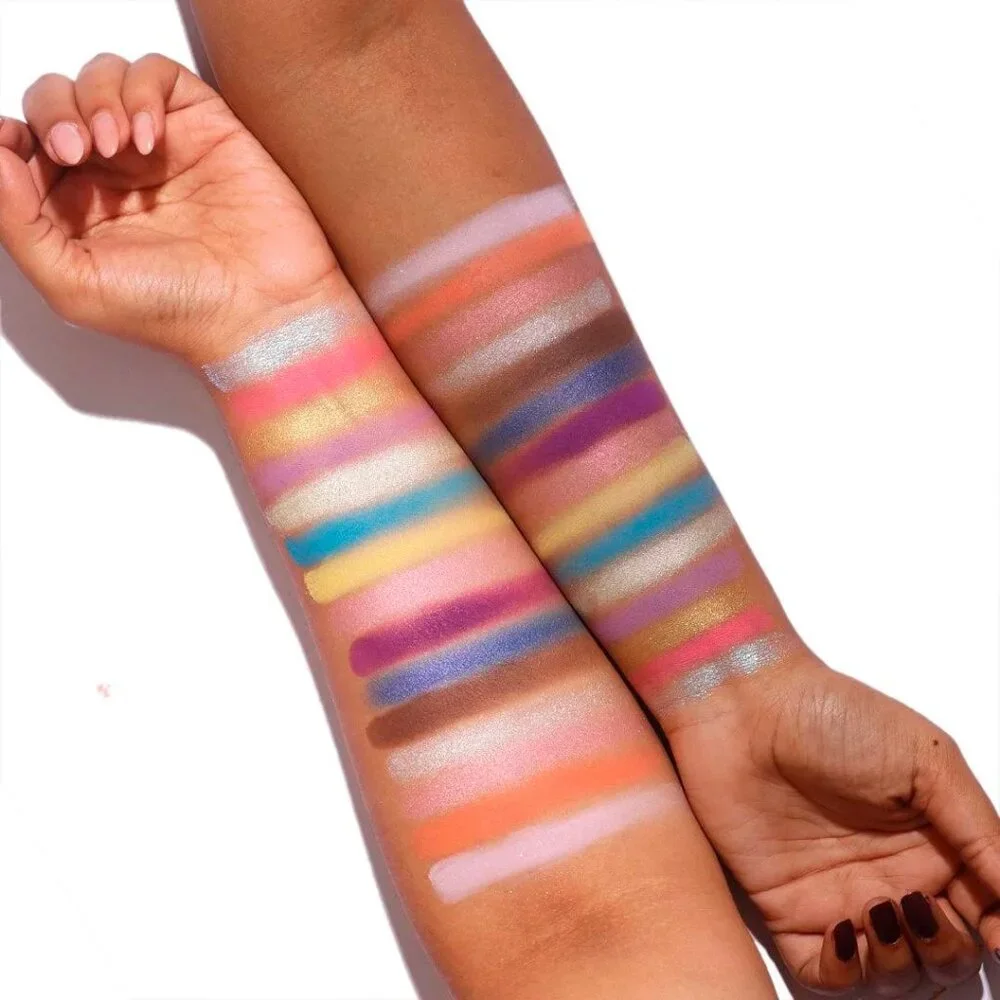 Makeup Revolution Emily In Paris City Of Love Palette